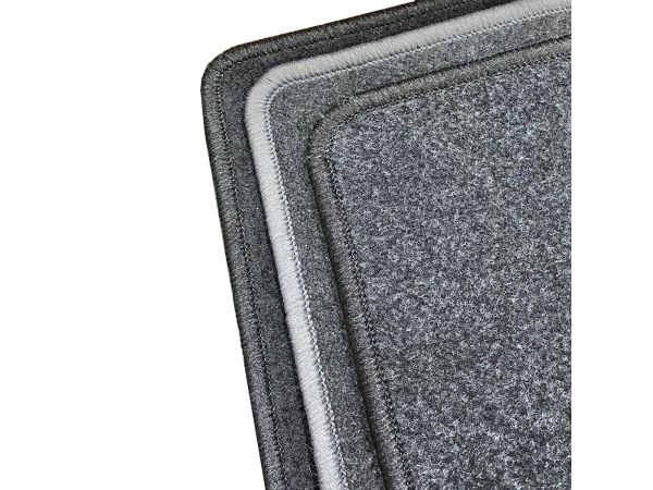 Adatinio veltinio automobilių kilimėliai skirtas Mercedes Vito 2 108/112 CDI Ištisinis priekinis kilimėlis kemperis 1999-2003